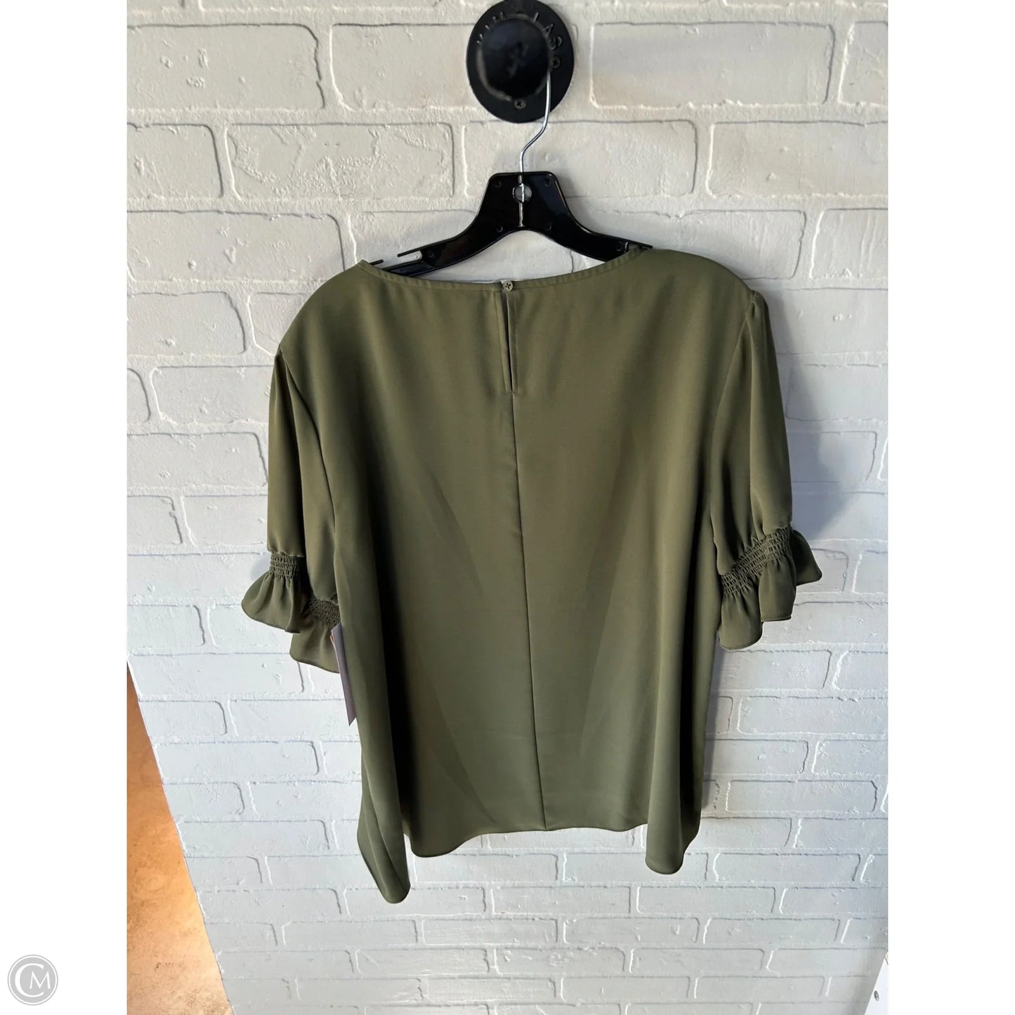 Top Short Sleeve By Alex Marie In Green, Size: Xl