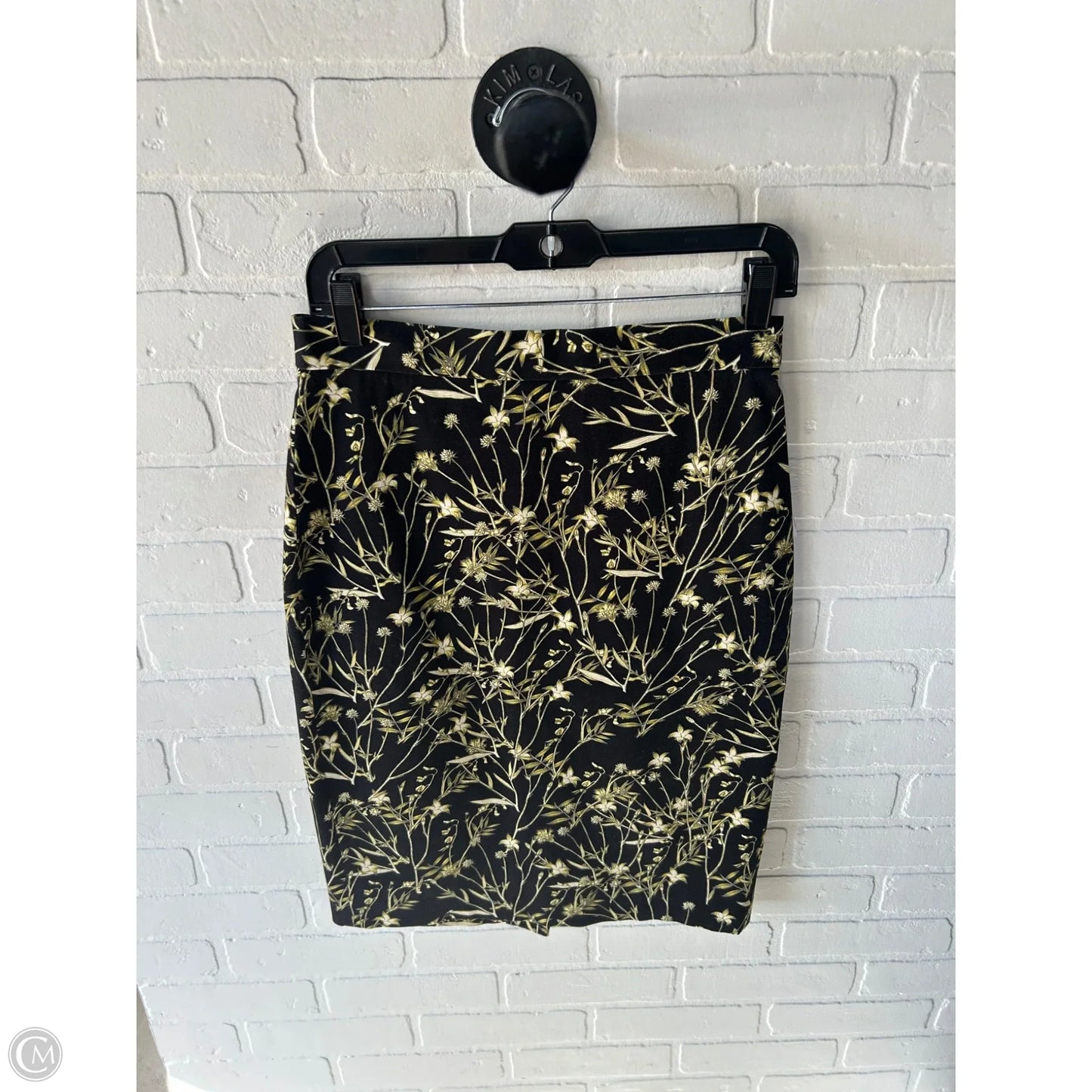 Skirt Midi By Banana Republic In Black & Green, Size: 4