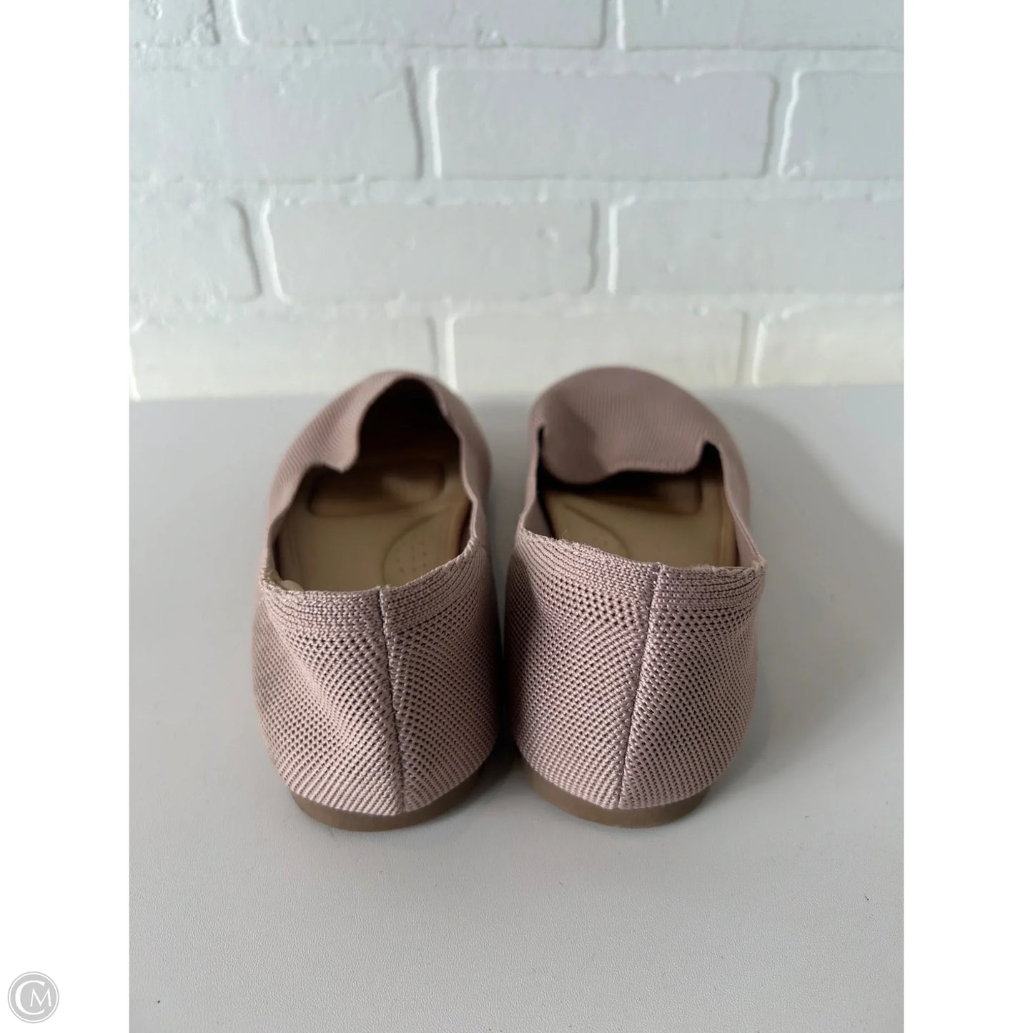 Shoes Flats By Clothes Mentor In Tan, Size: 9