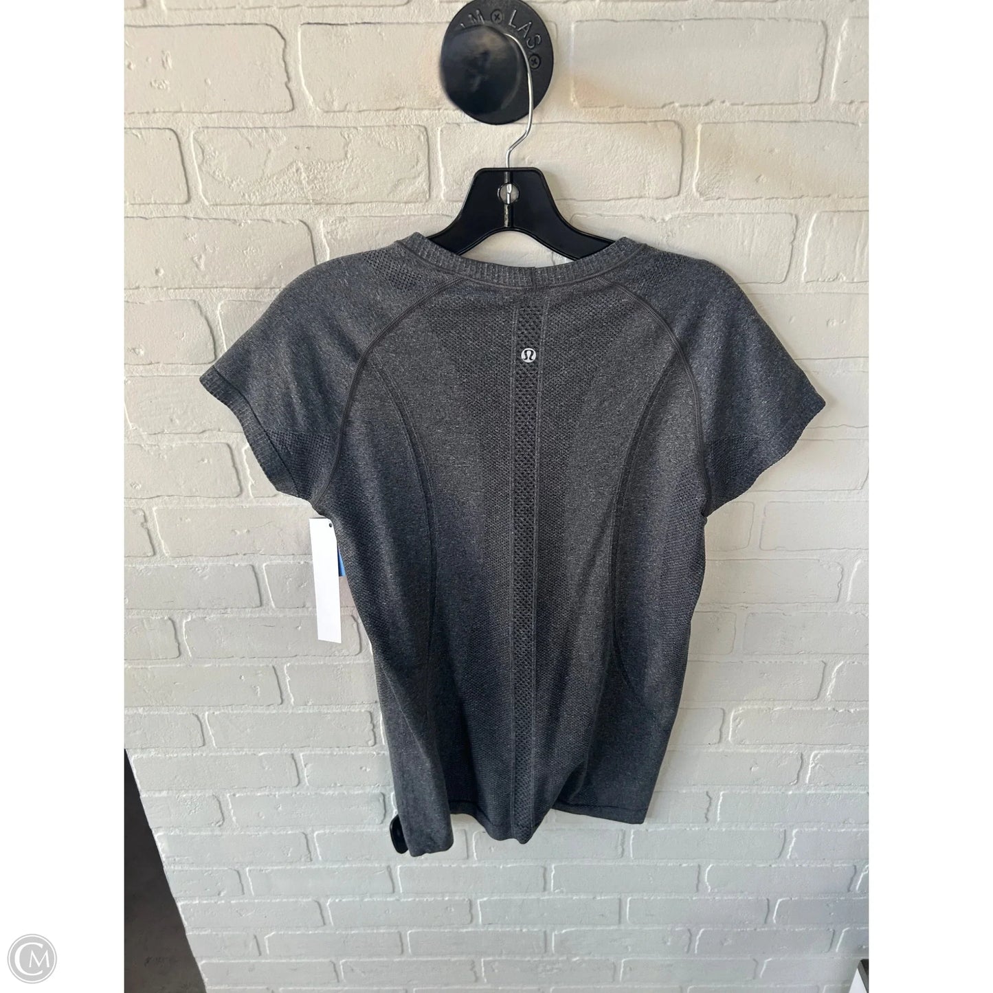 Athletic Top Short Sleeve By Lululemon In Grey, Size: M