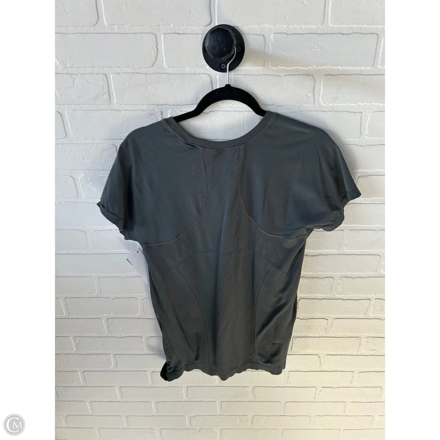 Athletic Top Short Sleeve By Athleta In Grey, Size: Xl
