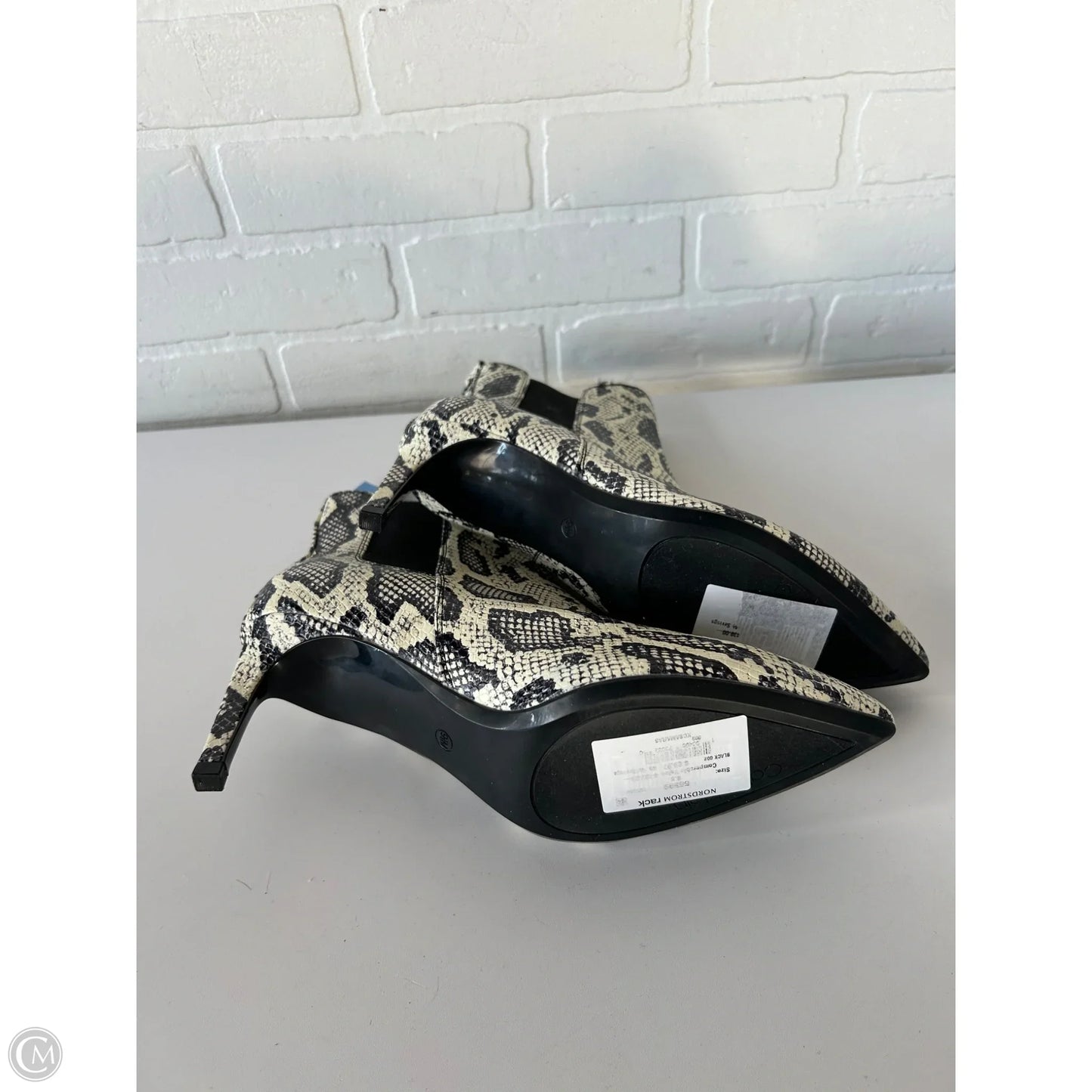 Boots Ankle Heels By Calvin Klein In Black & Cream, Size: 9.5