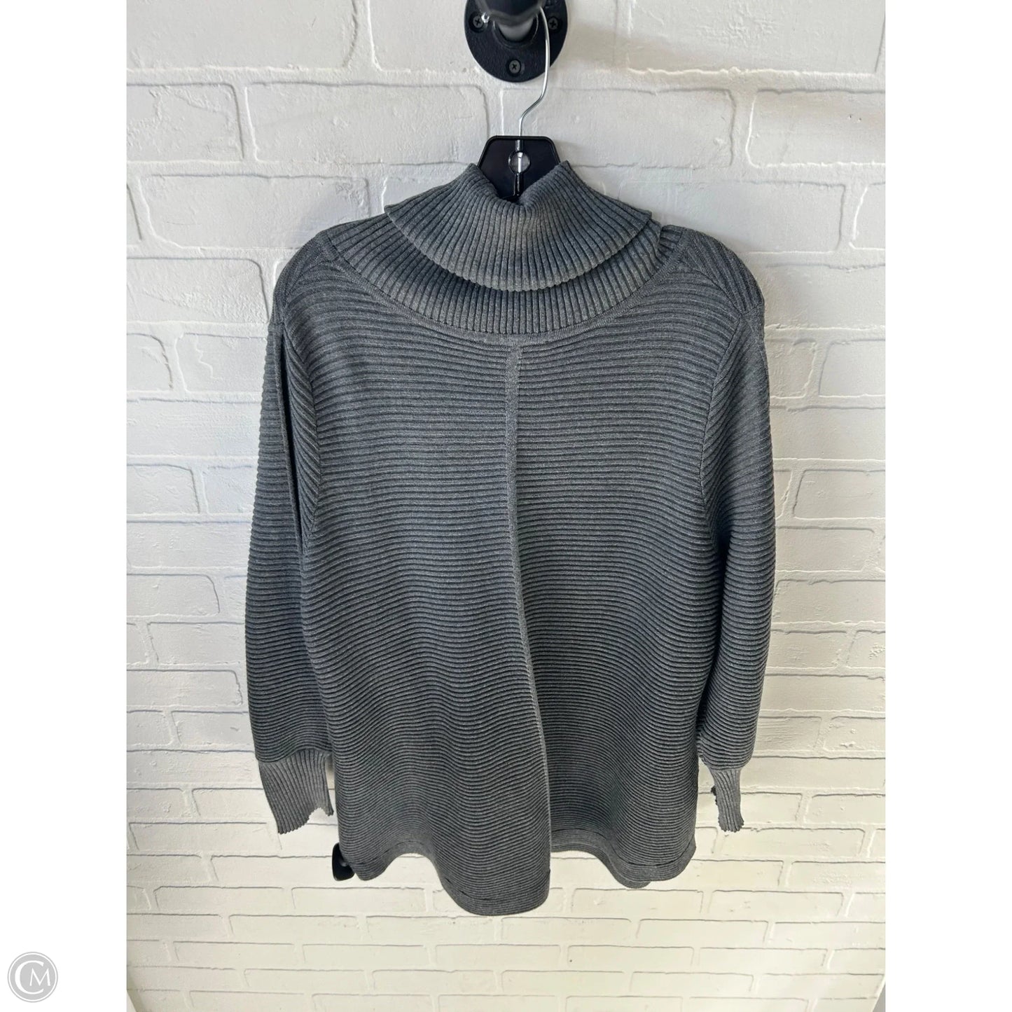 Sweater By Cyrus In Grey, Size: 2x