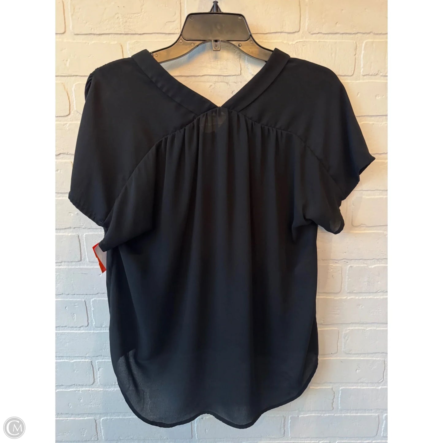 Top Short Sleeve By Express In Black, Size: S