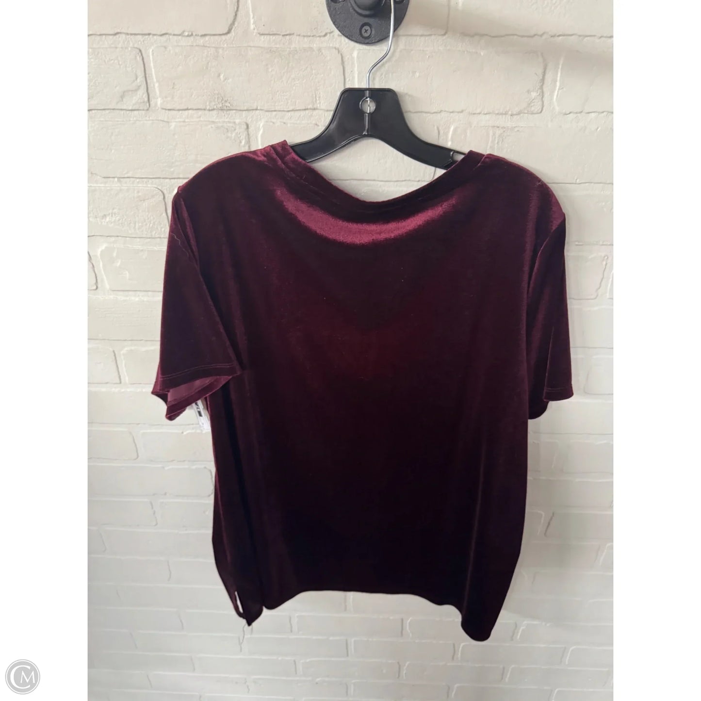 Top Short Sleeve By Old Navy In Red, Size: Xl