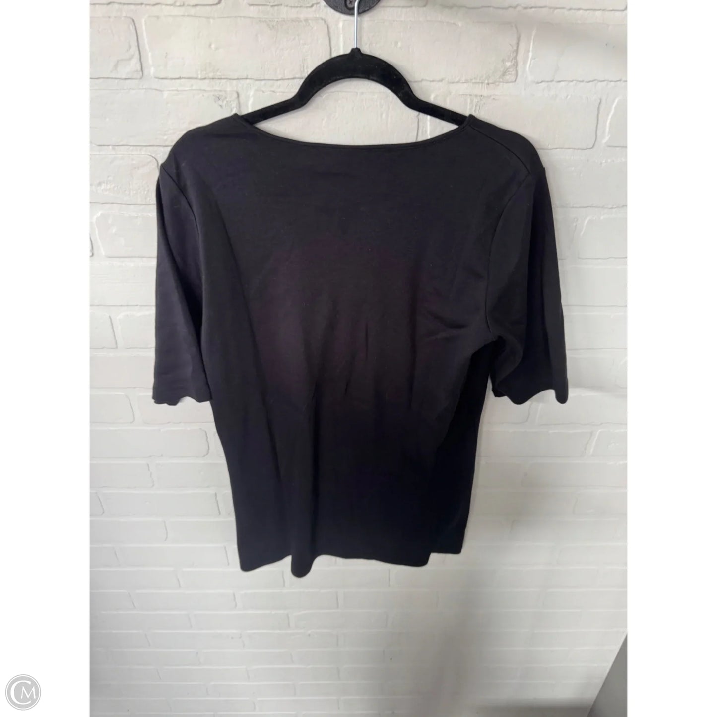 Top Short Sleeve By Quaker Factory In Black, Size: M