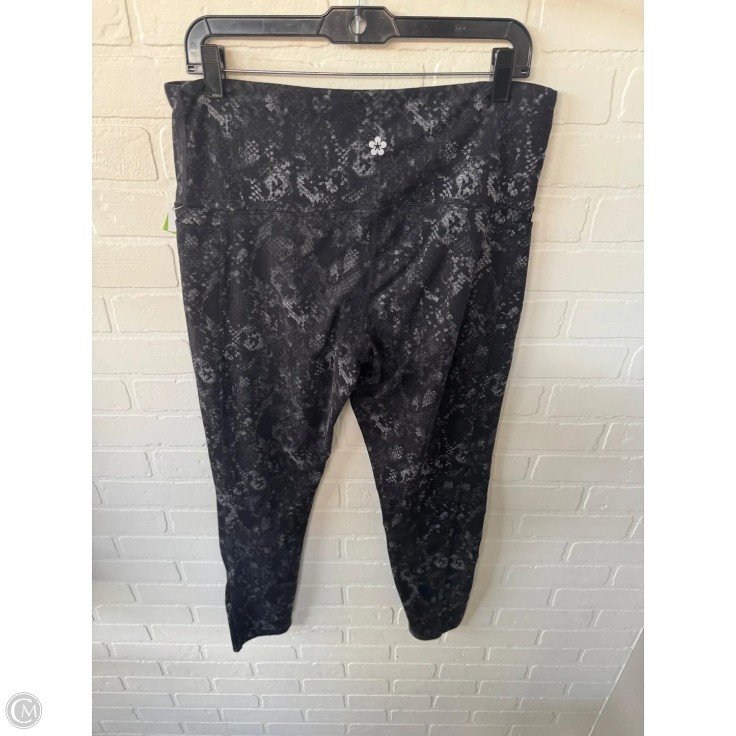 Athletic Leggings By Tuff Athletics In Black & Grey, Size: 16