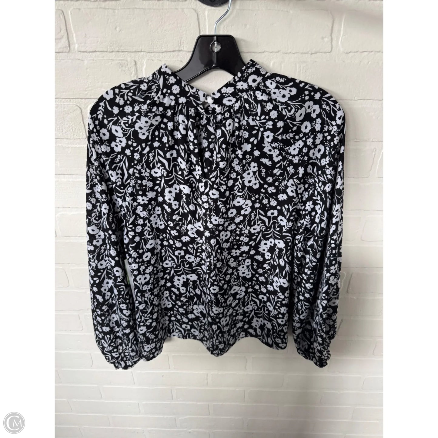 Top Long Sleeve By Banana Republic In Black & White, Size: M