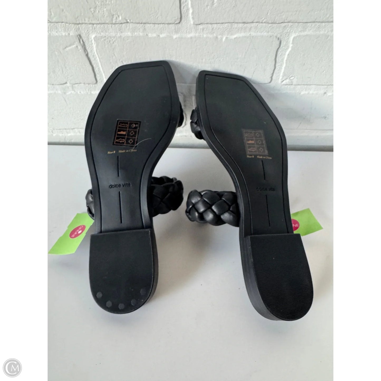 Sandals Flats By Dolce Vita In Black, Size: 8