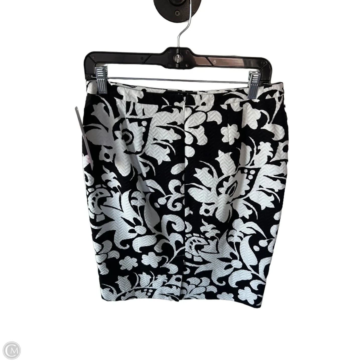 Skirt Mini & Short By Talbots In Black & White, Size: 6
