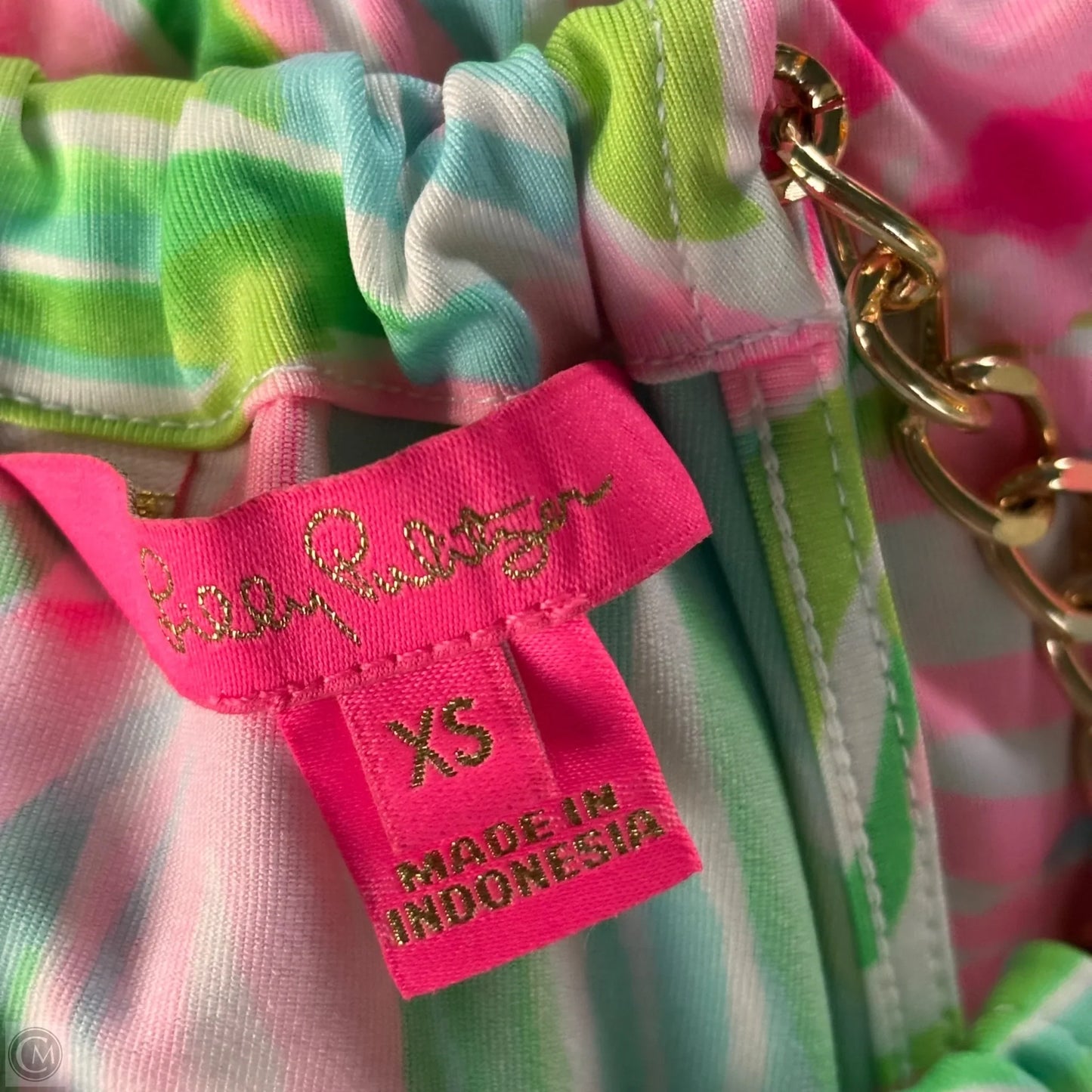 Top Short Sleeve Designer By Lilly Pulitzer In Green & Pink, Size: Xs