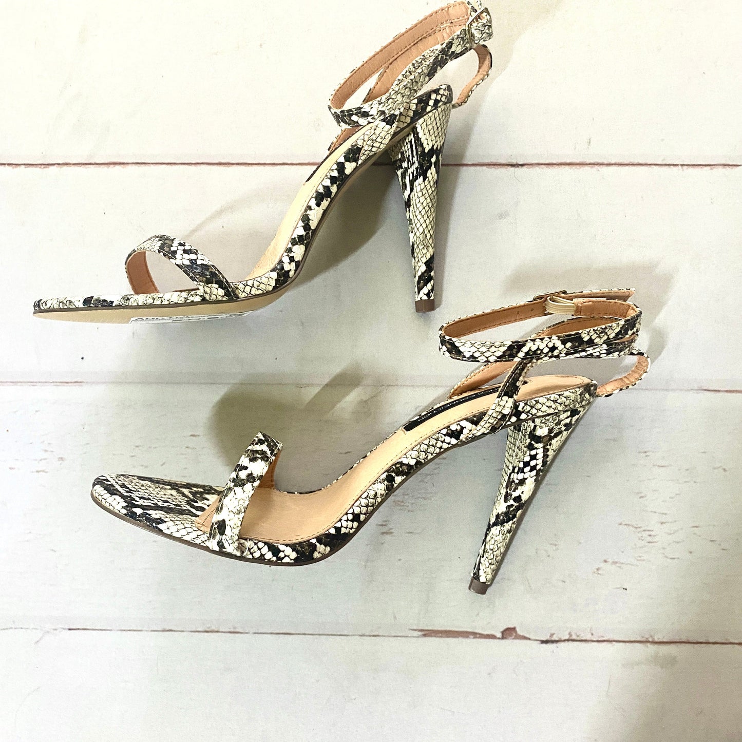 Sandals Heels Stiletto By French Connection Size: 8