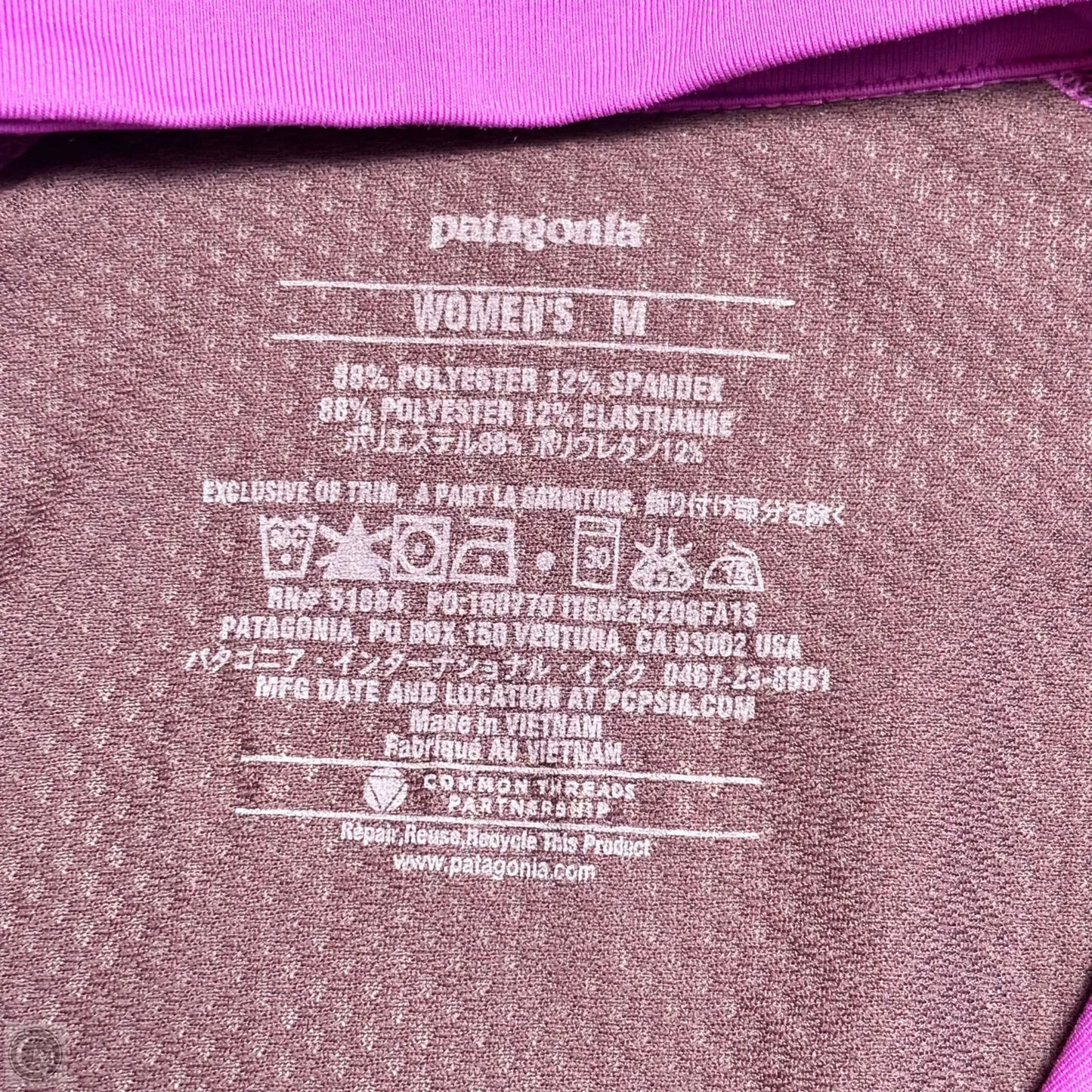 Athletic Top Long Sleeve Collar By Patagonia In Purple, Size: M