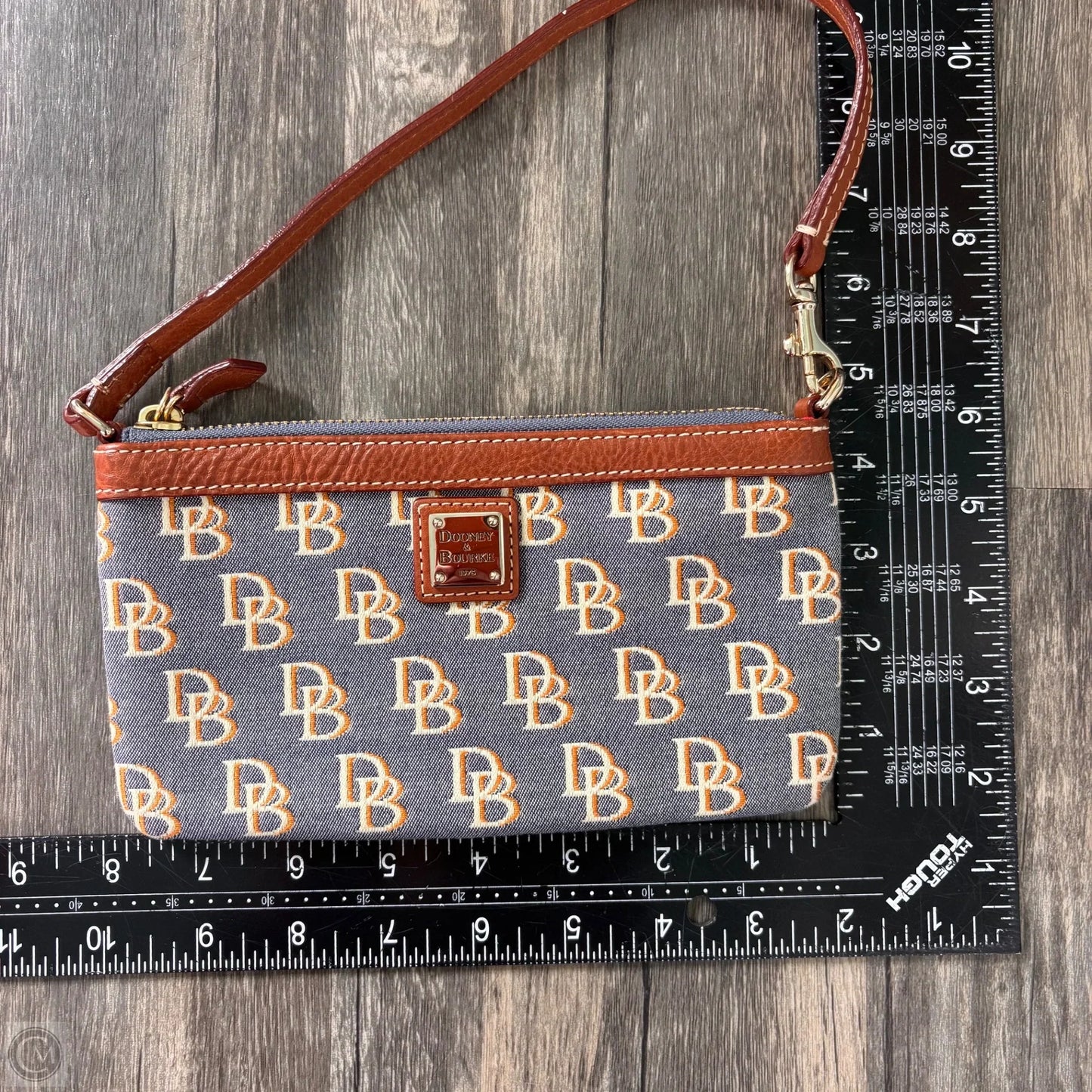 Clutch Designer By Dooney And Bourke, Size: Medium