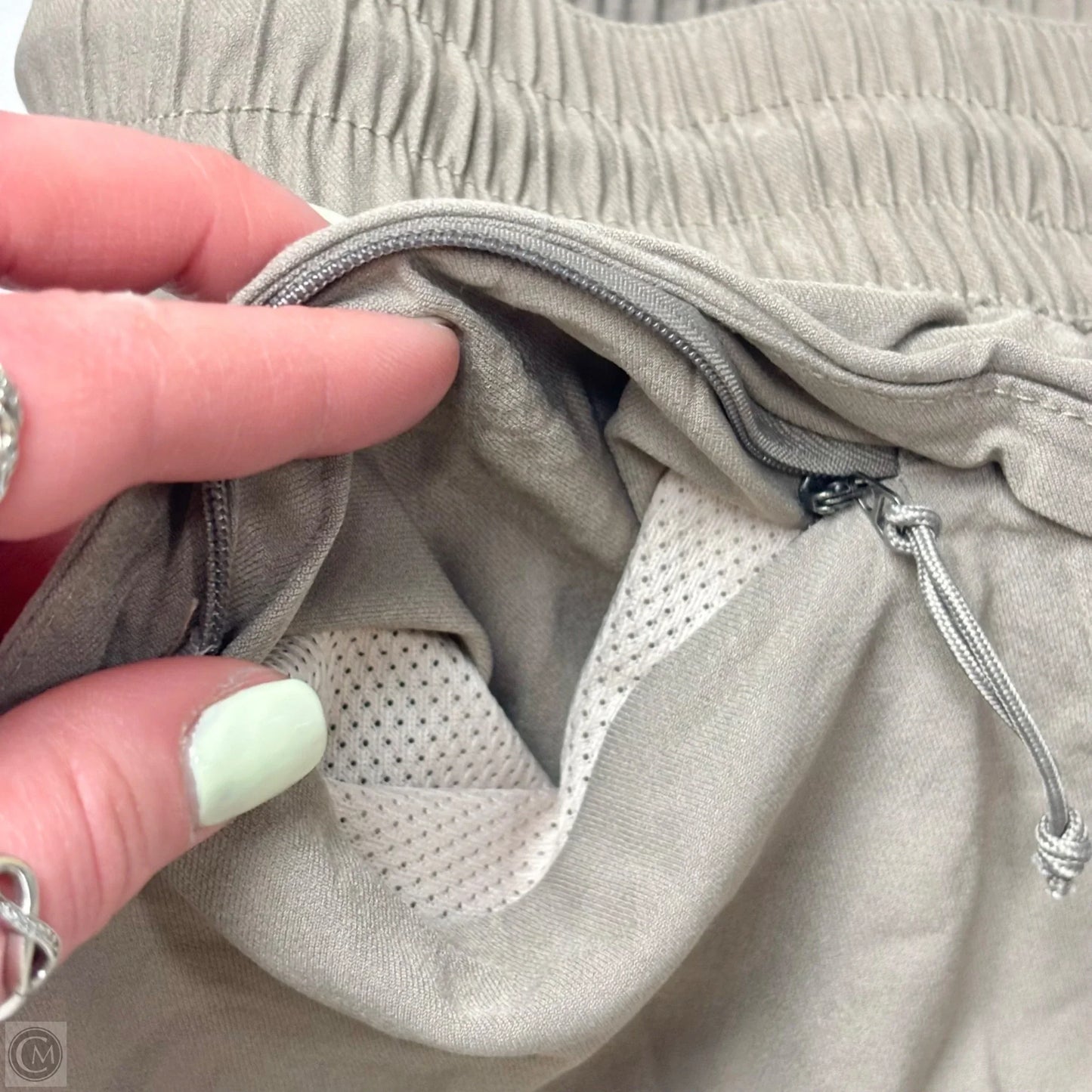Athletic Shorts By Avalanche In Tan, Size: Xs