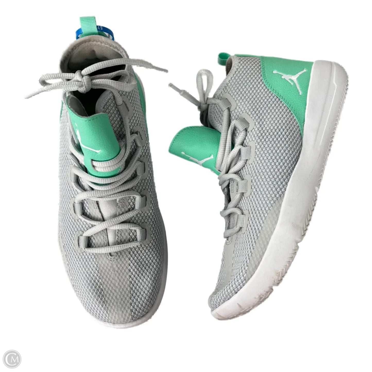 Shoes Luxury Designer By Jordan In Green & Grey, Size: 9