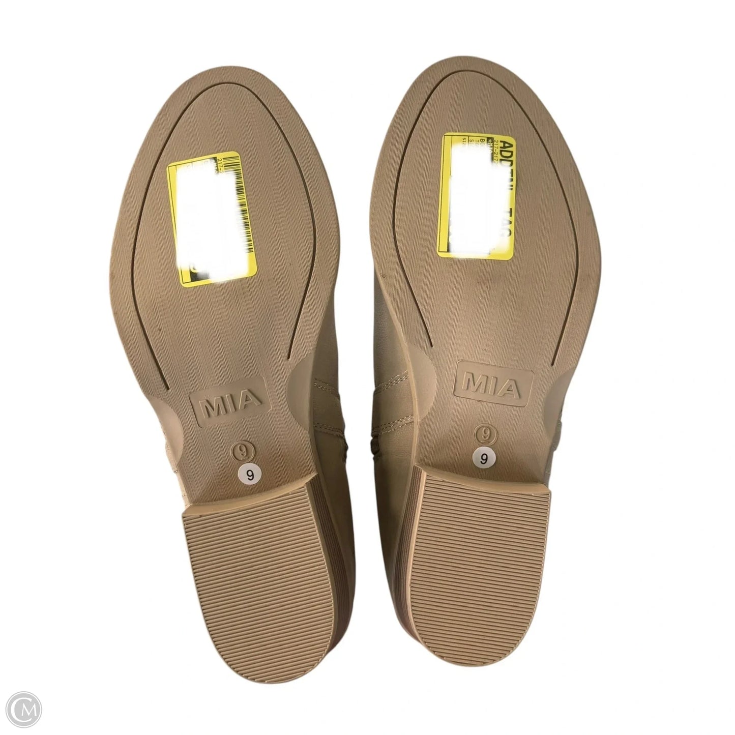 Boots Ankle Flats By Mia In Tan, Size: 9