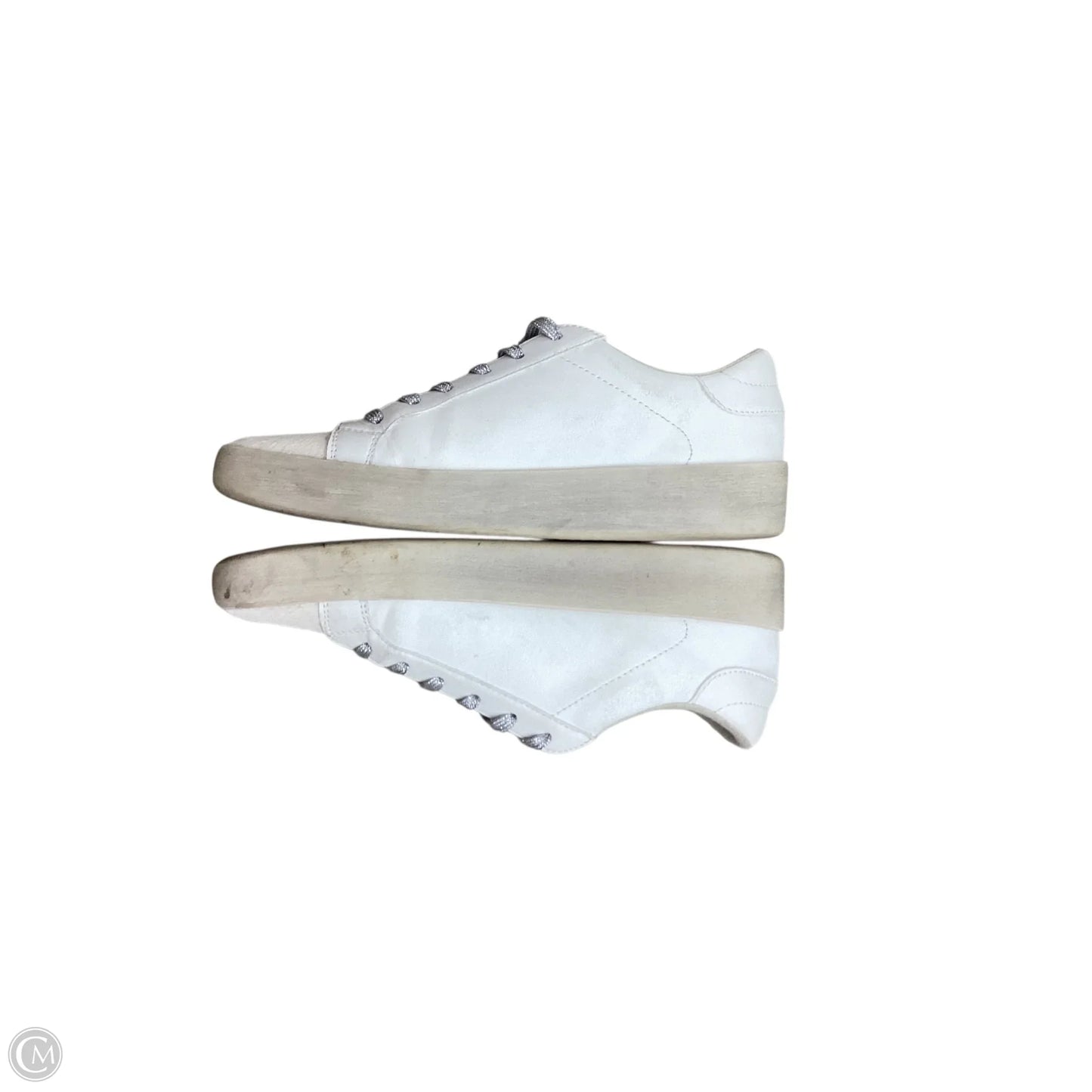 Shoes Sneakers By Clothes Mentor In White, Size: 6.5