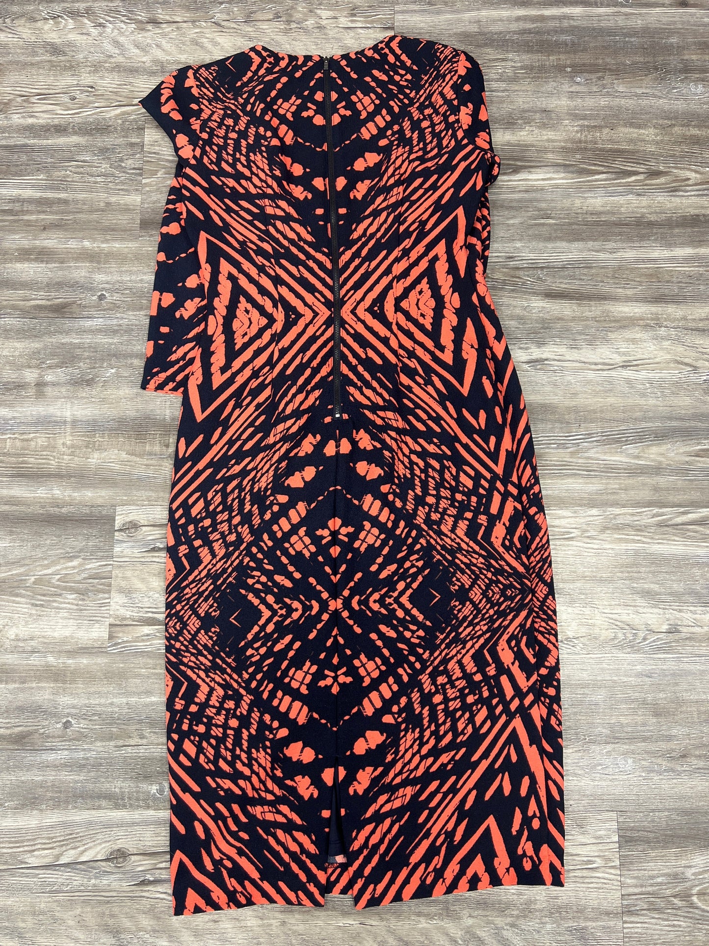 Dress Casual Midi By Maggy London Size: 4