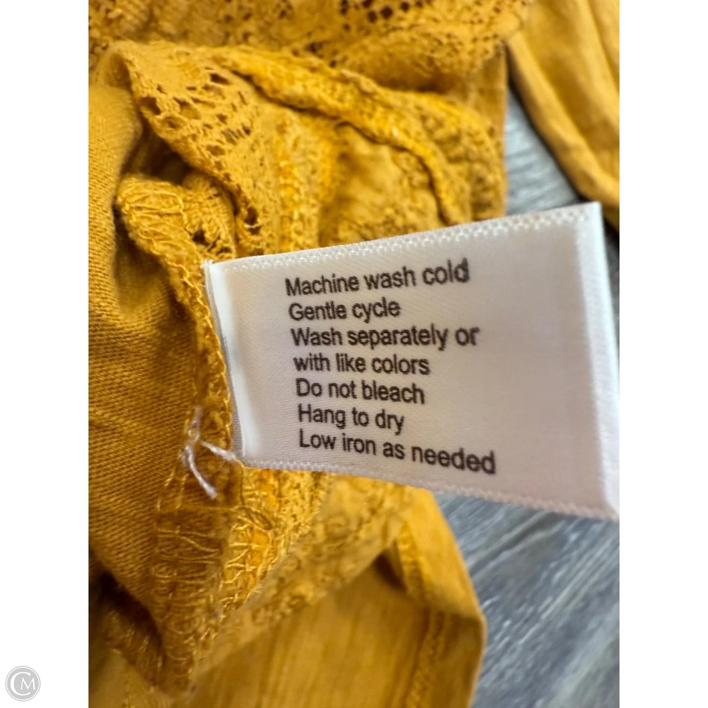 Top Long Sleeve By Eze Sur Mer In Yellow, Size: Xs