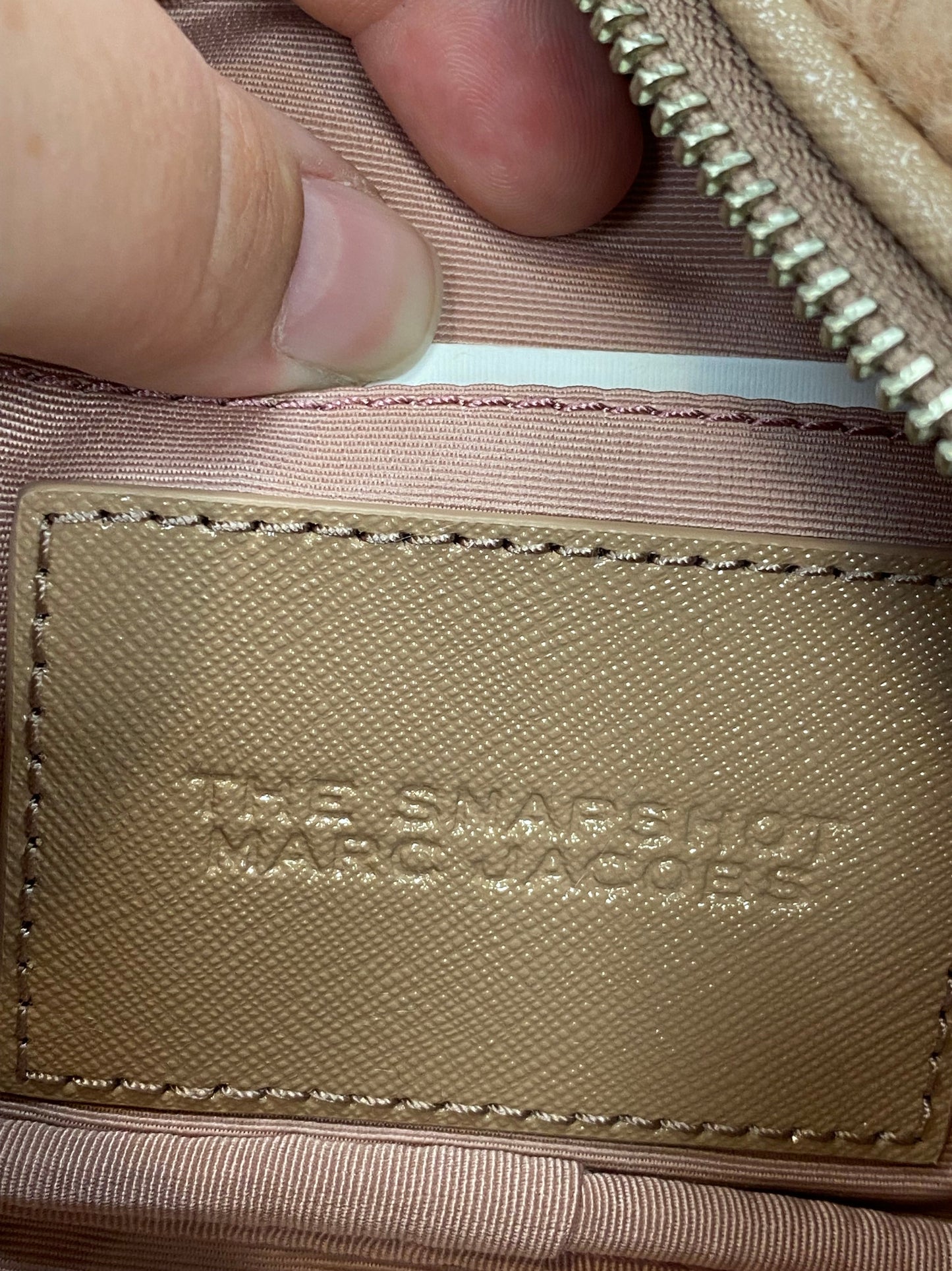 Crossbody Designer By Marc Jacobs Size: Small