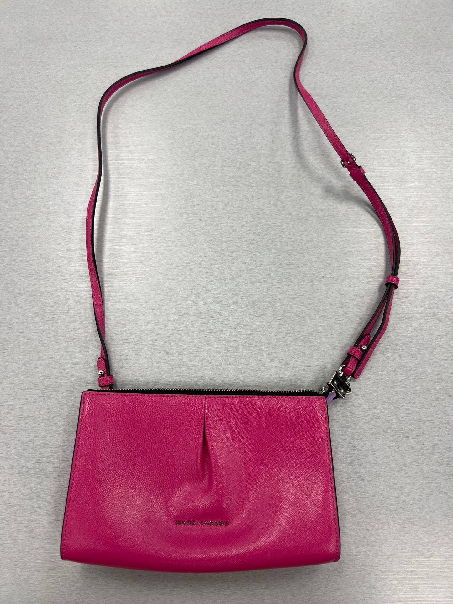 Crossbody Designer By Marc Fisher Size: Small
