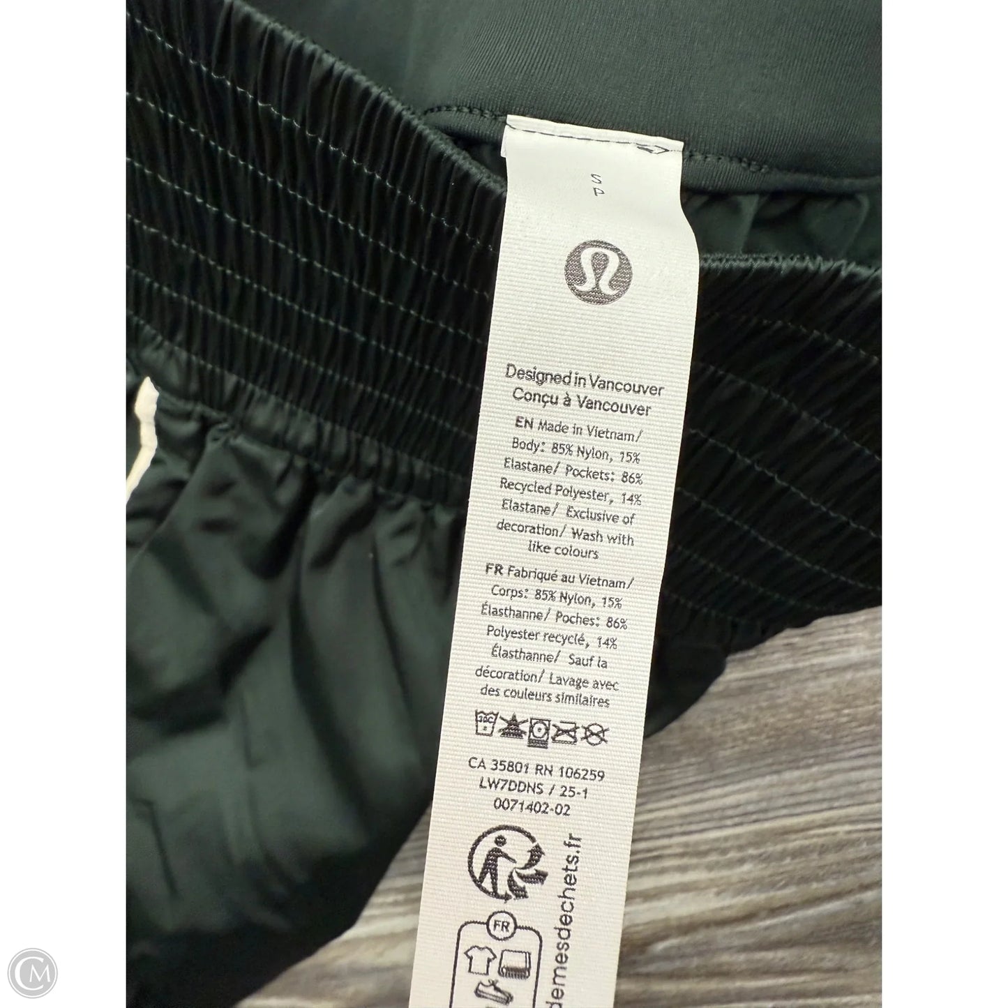 Athletic Shorts By Lululemon In Green, Size: S