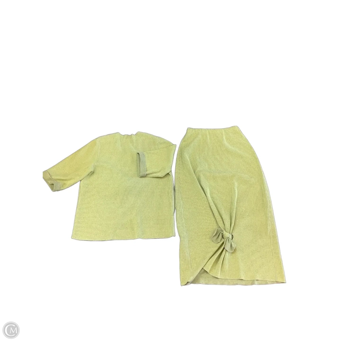 Skirt Set 2pc By Clothes Mentor In Green, Size: M
