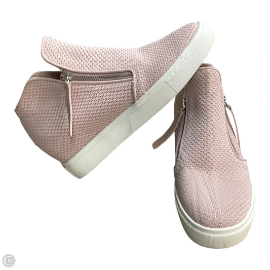 Shoes Sneakers By Steve Madden In Pink, Size: 7