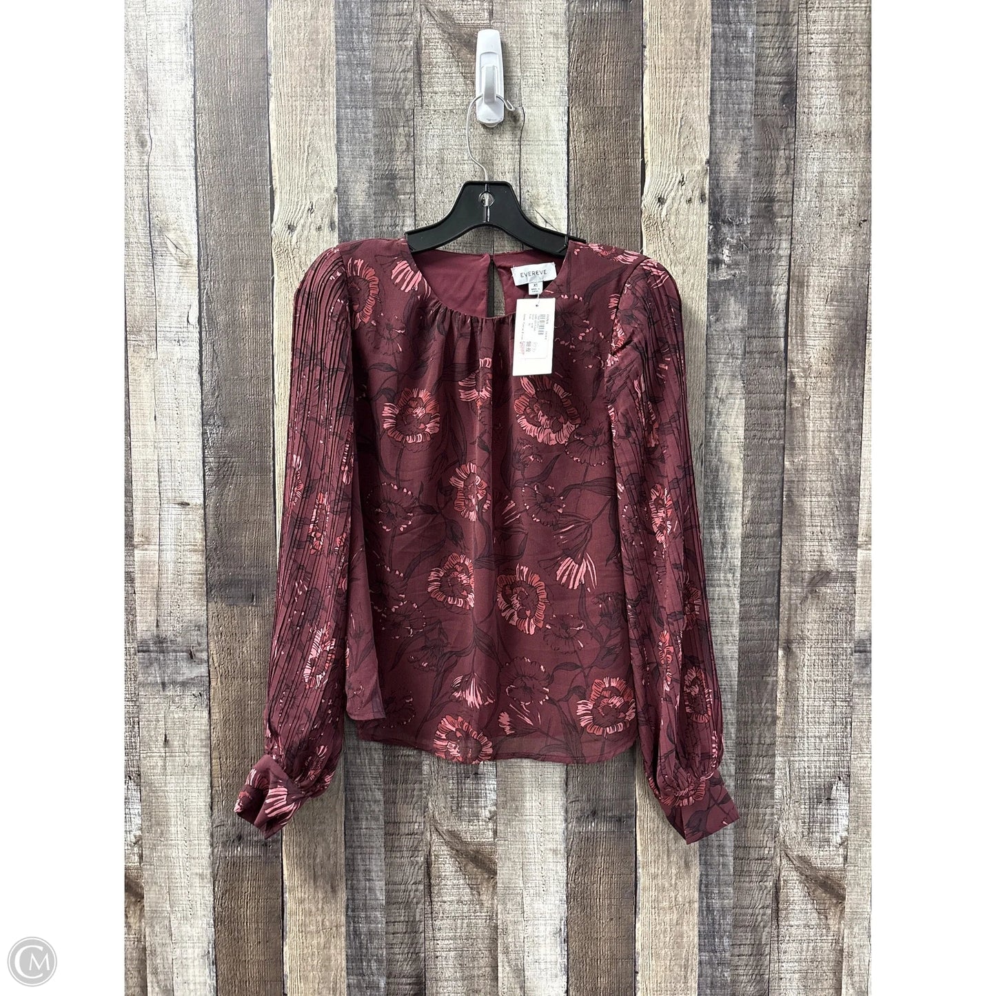 Top Long Sleeve By Evereve In Red, Size: Xs