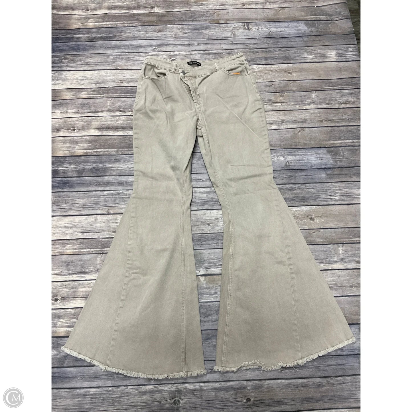 Jeans Flared By Versona In Tan, Size: 8