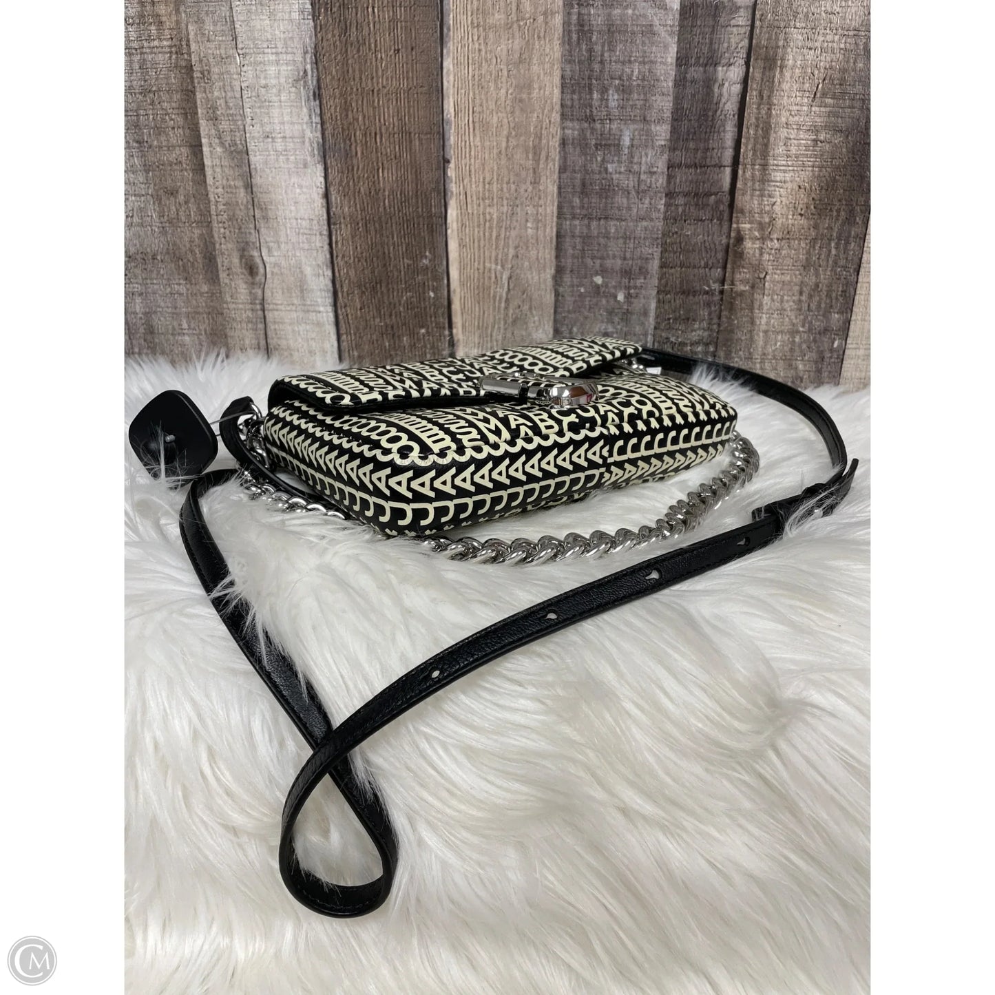 Handbag Designer By Marc Jacobs, Size: Medium