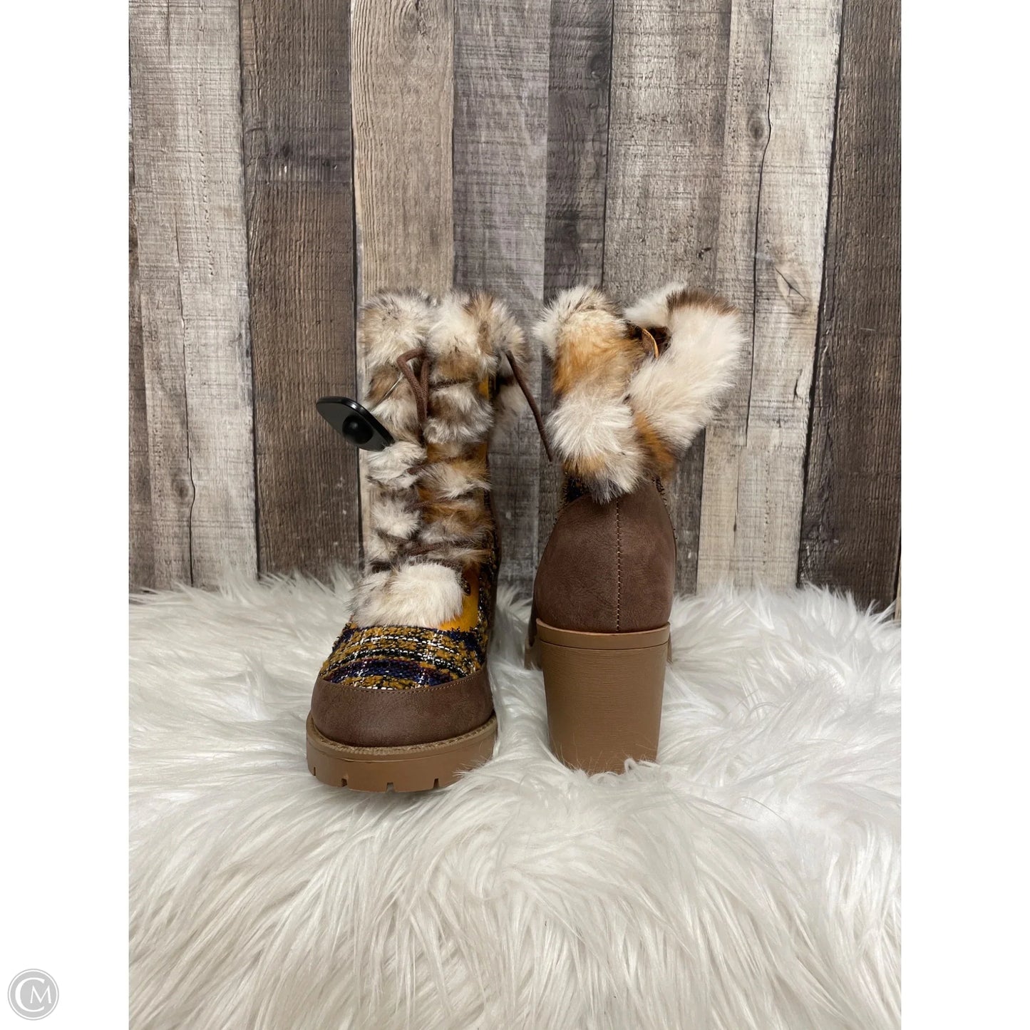 Boots Ankle Heels By Comfort Casual In Multi-colored, Size: 10