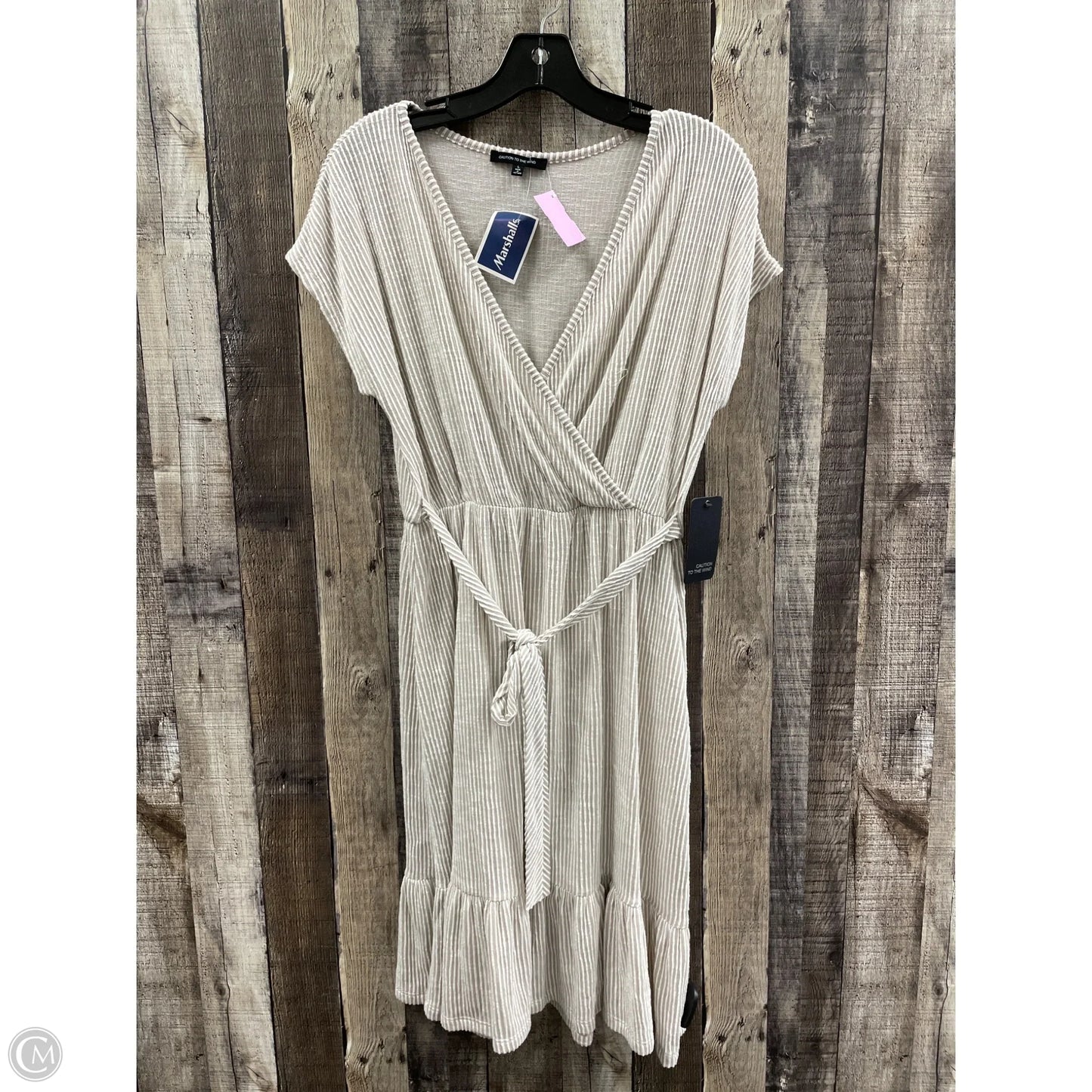 Dress Casual Short By Caution To The Wind In Striped Pattern, Size: L