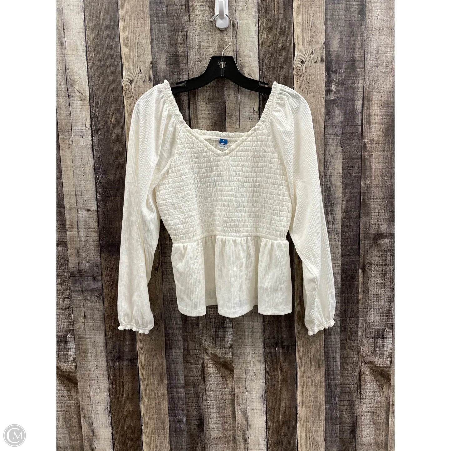 Top Long Sleeve By Old Navy In Ivory, Size: S