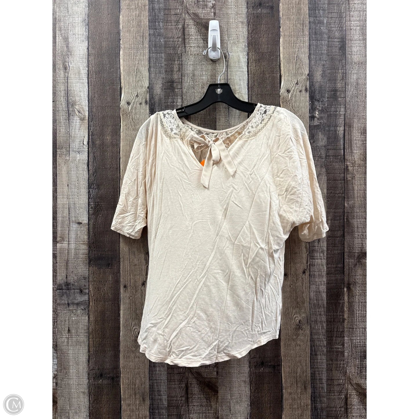 Top Short Sleeve By Cmf In Beige, Size: S