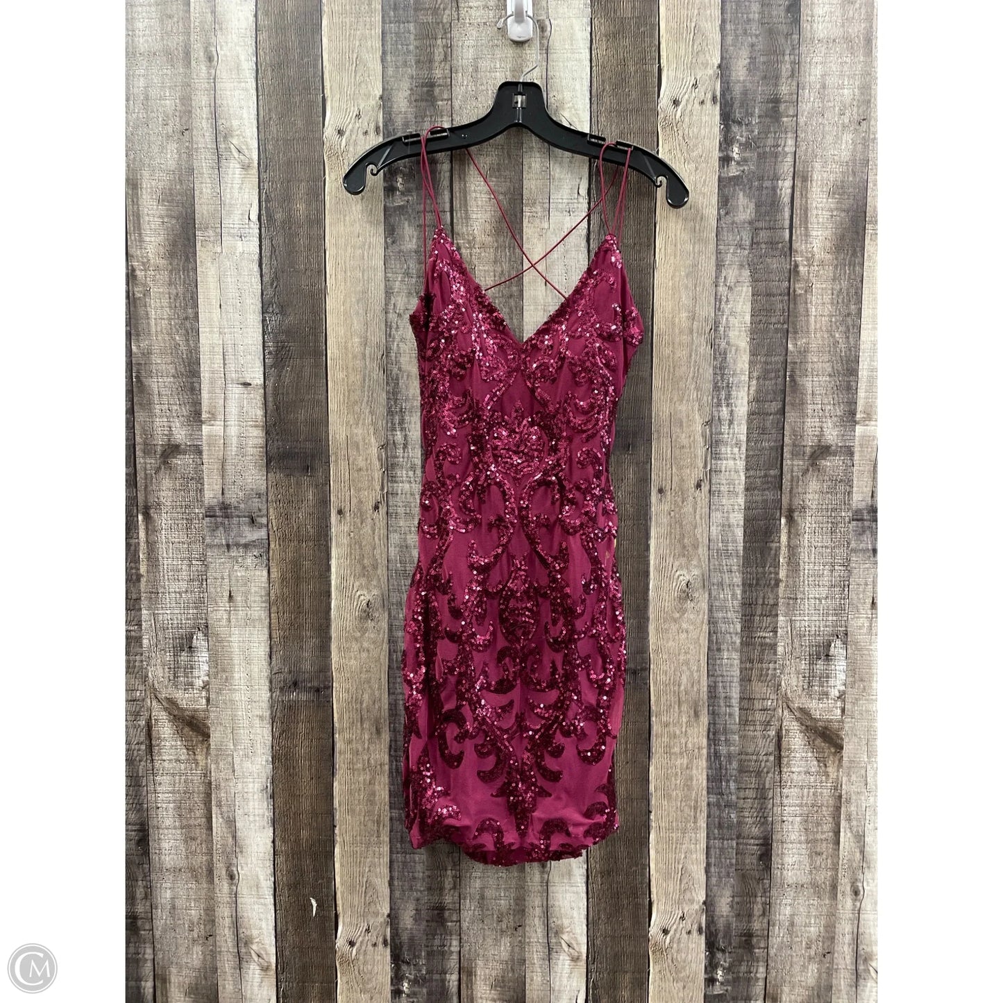 Dress Party Short By Windsor In Maroon, Size: S
