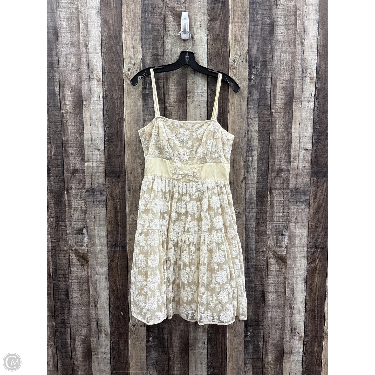 Dress Party Short By Cme In Cream, Size: 12