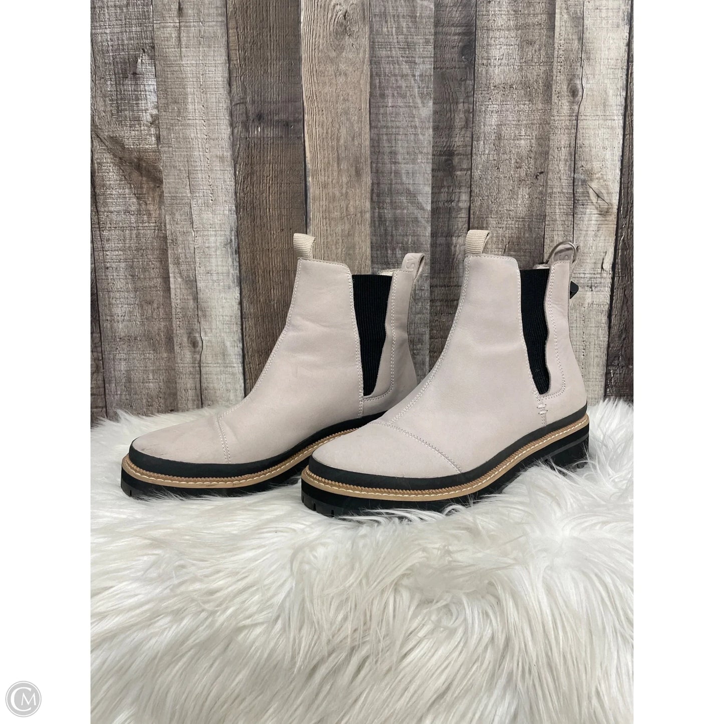 Boots Ankle Flats By Toms In Cream, Size: 10
