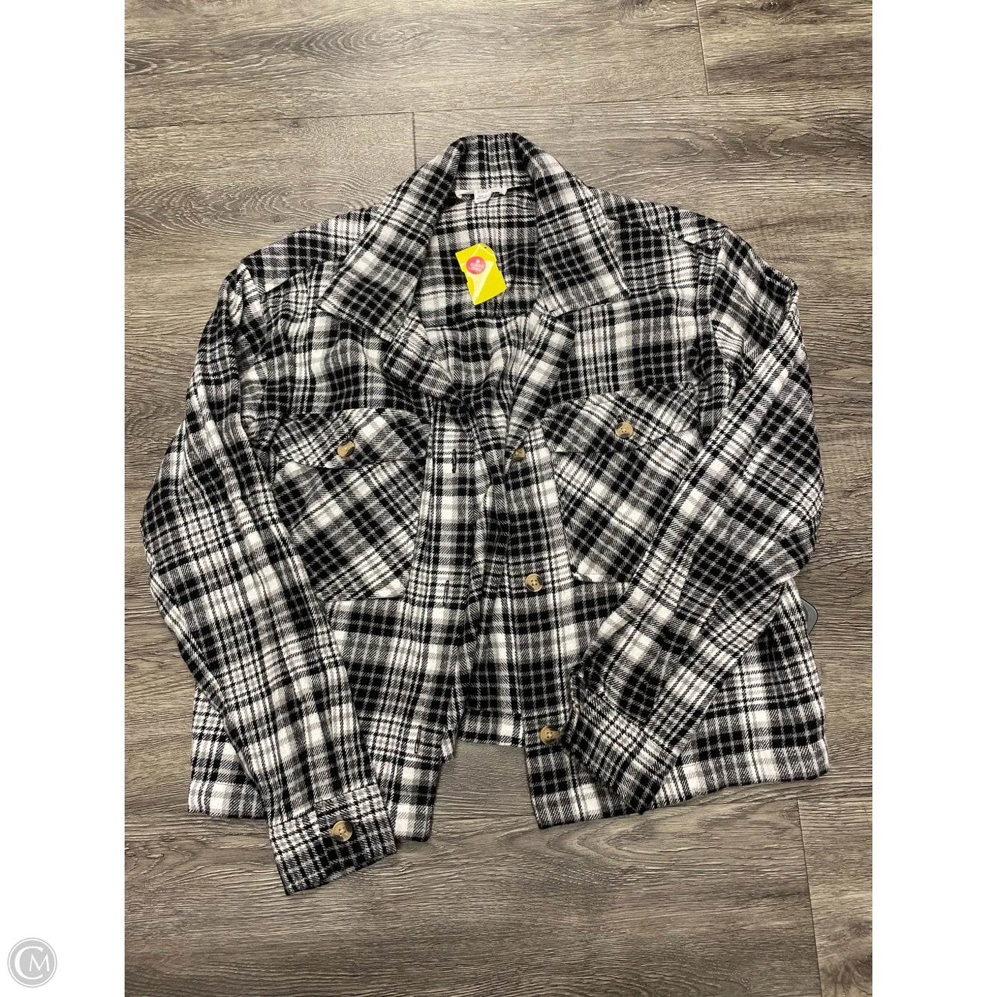 Jacket Shirt By Beachlunchlounge In Plaid Pattern, Size: S
