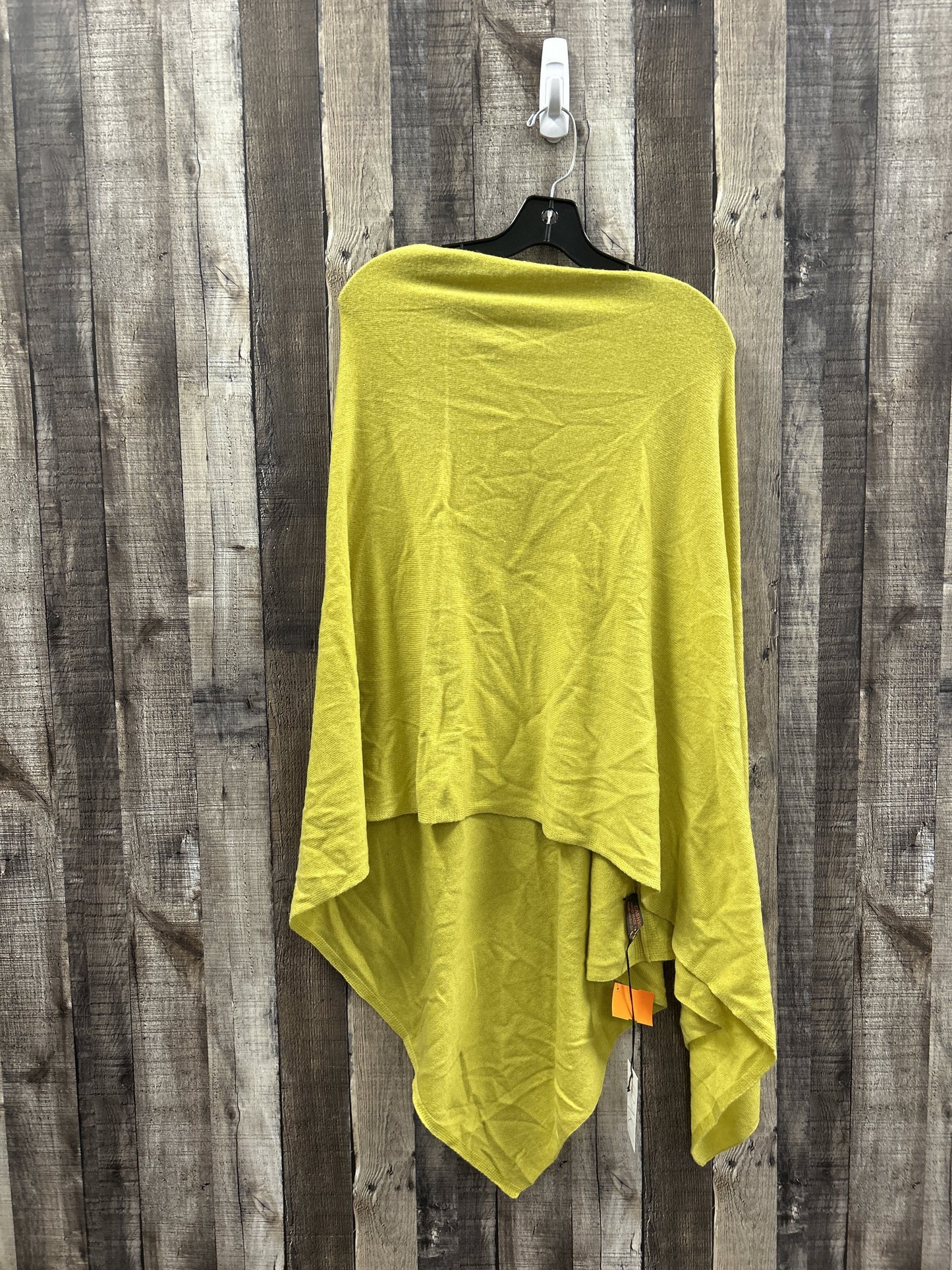 Poncho By Cme Size: 0