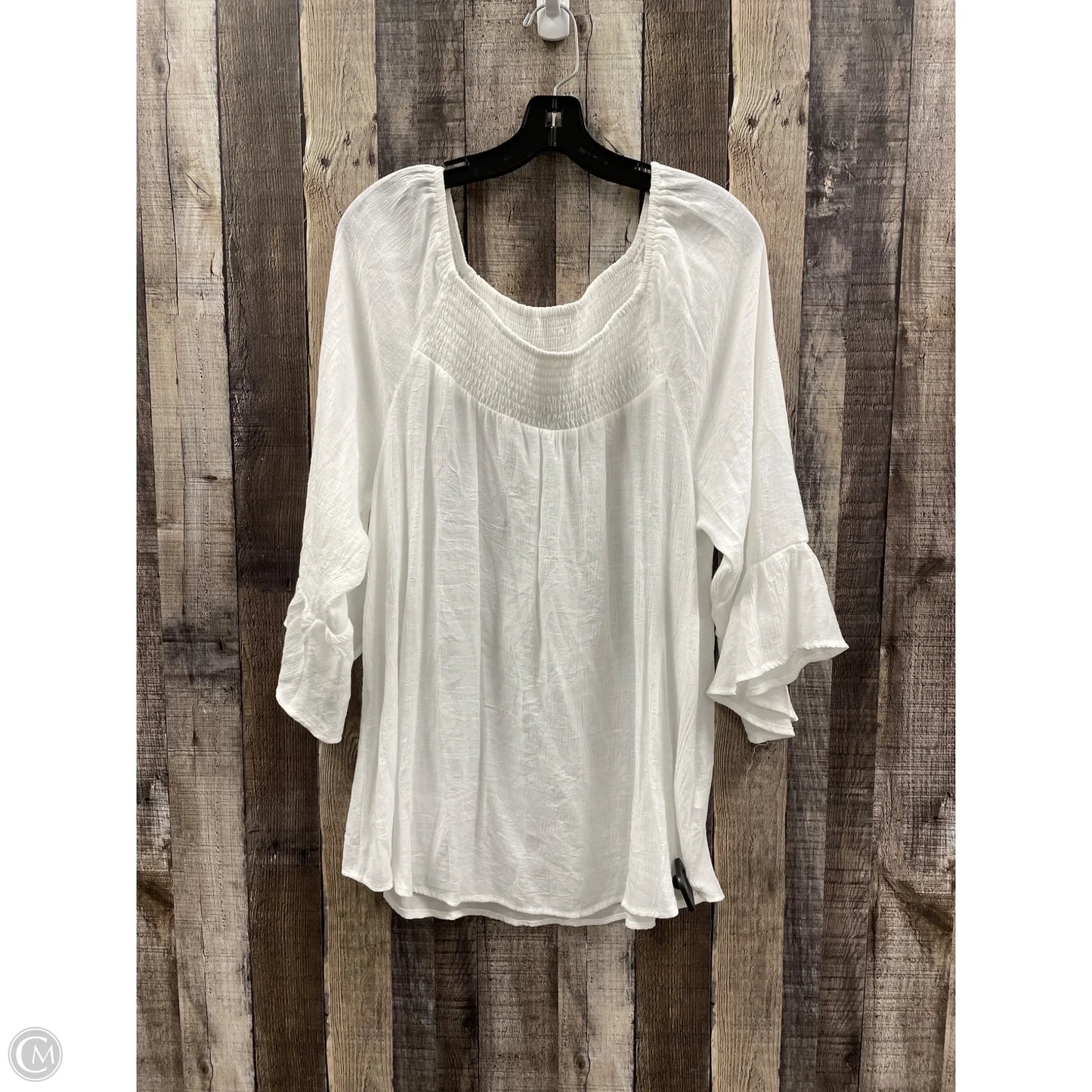 Top 3/4 Sleeve By Cocomo In White, Size: 1x