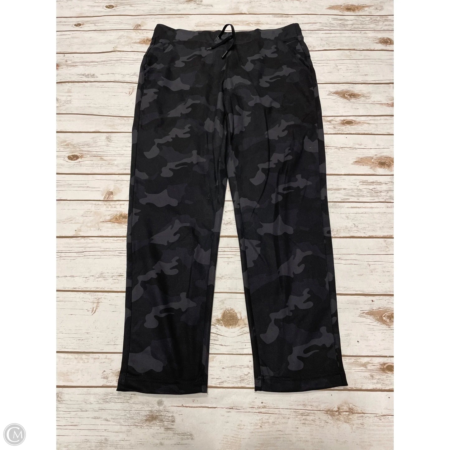 Athletic Pants By Yogalicious In Camouflage Print, Size: M