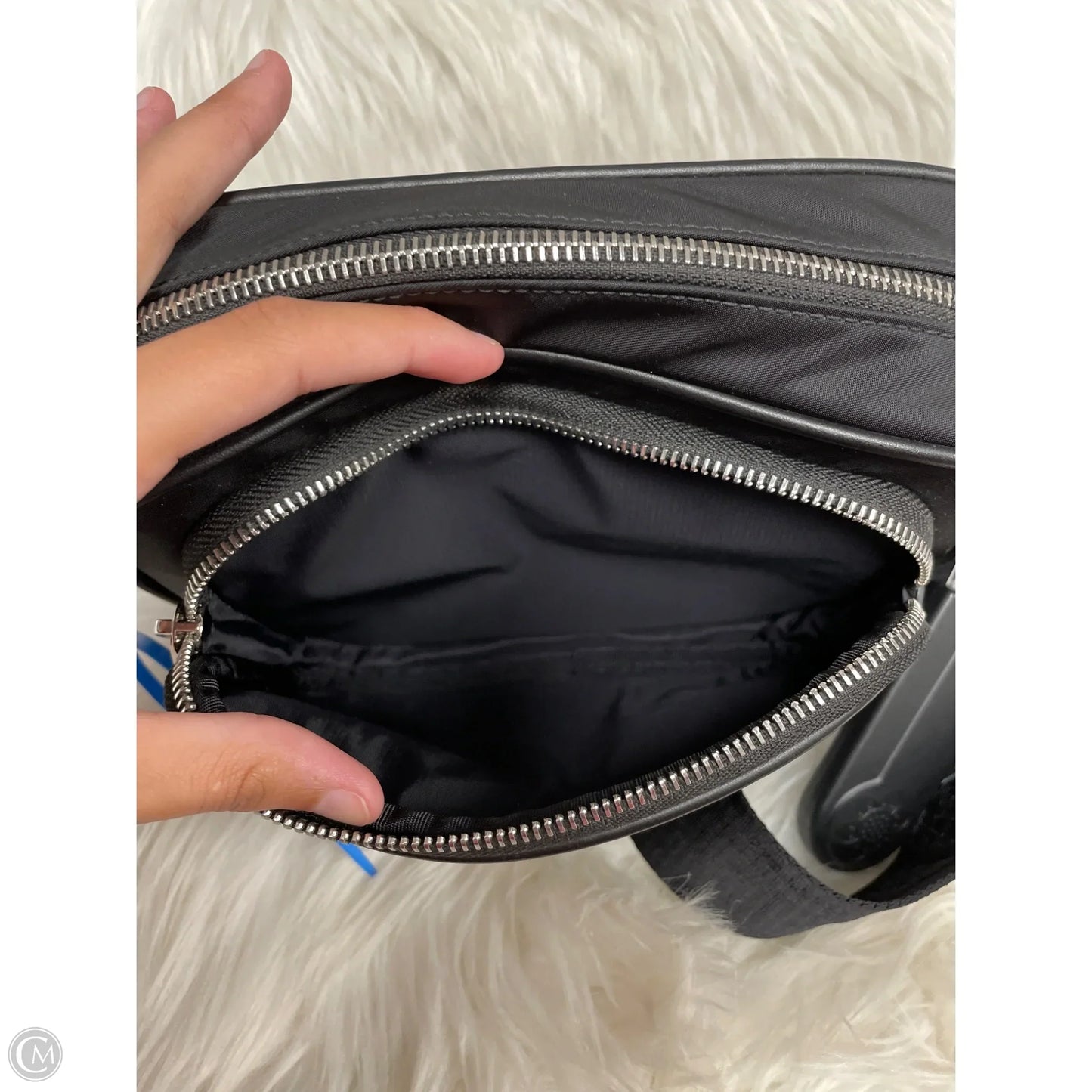 Belt Bag Luxury Designer By Burberry, Size: Medium