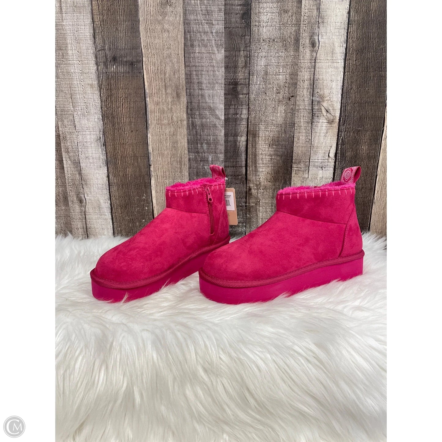 Boots Ankle Flats By Muk Luks In Pink, Size: 7