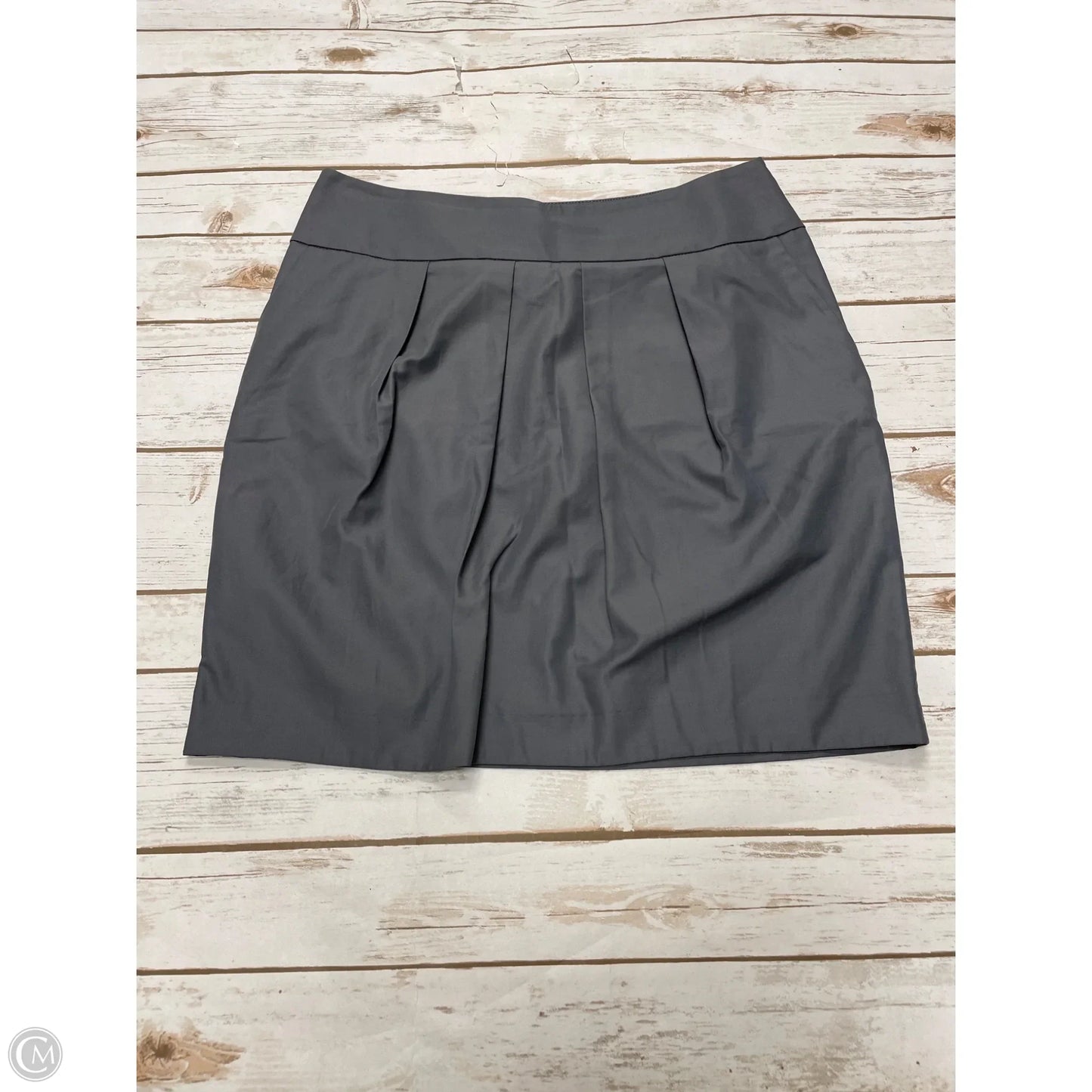 Skirt Mini & Short By Ann Taylor In Grey, Size: 6