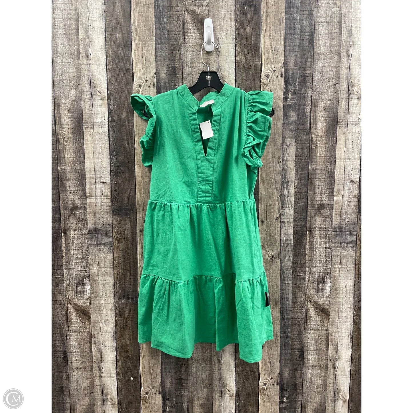 Dress Casual Short By Entro In Green, Size: L