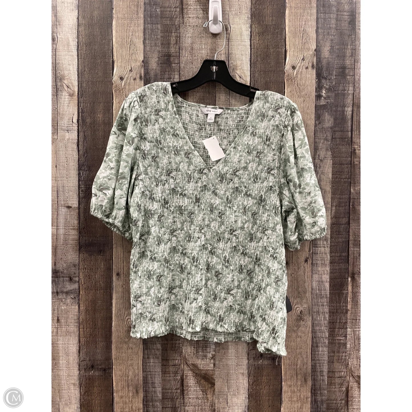 Top Short Sleeve By Nine West In Camouflage Print, Size: L