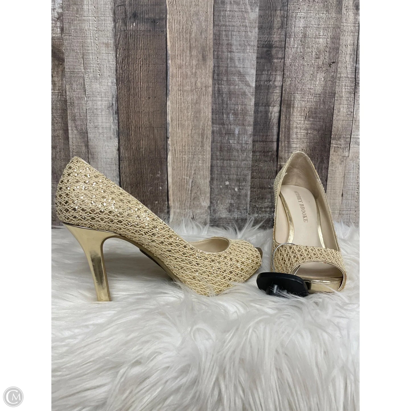 Sandals Heels Stiletto By Audrey Brooke In Gold, Size: 7.5