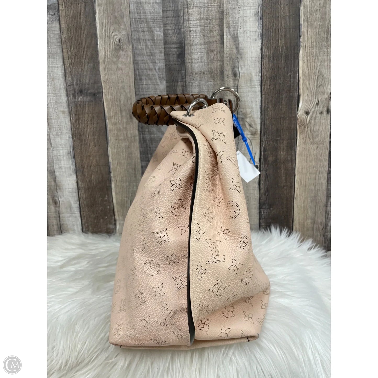 Handbag Luxury Designer By Louis Vuitton, Size: Large